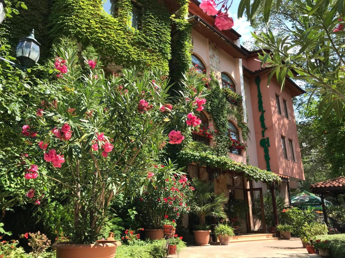 Oleander House And Tennis Club Sunny Beach Ngoại thất bức ảnh