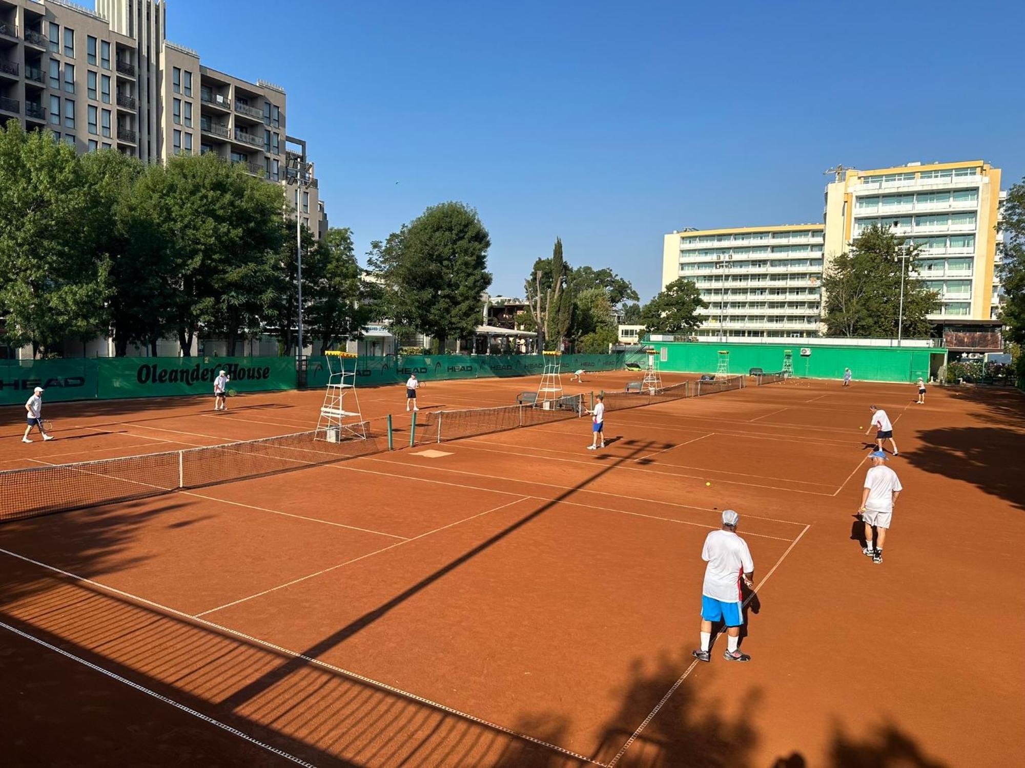 Oleander House And Tennis Club Sunny Beach Ngoại thất bức ảnh