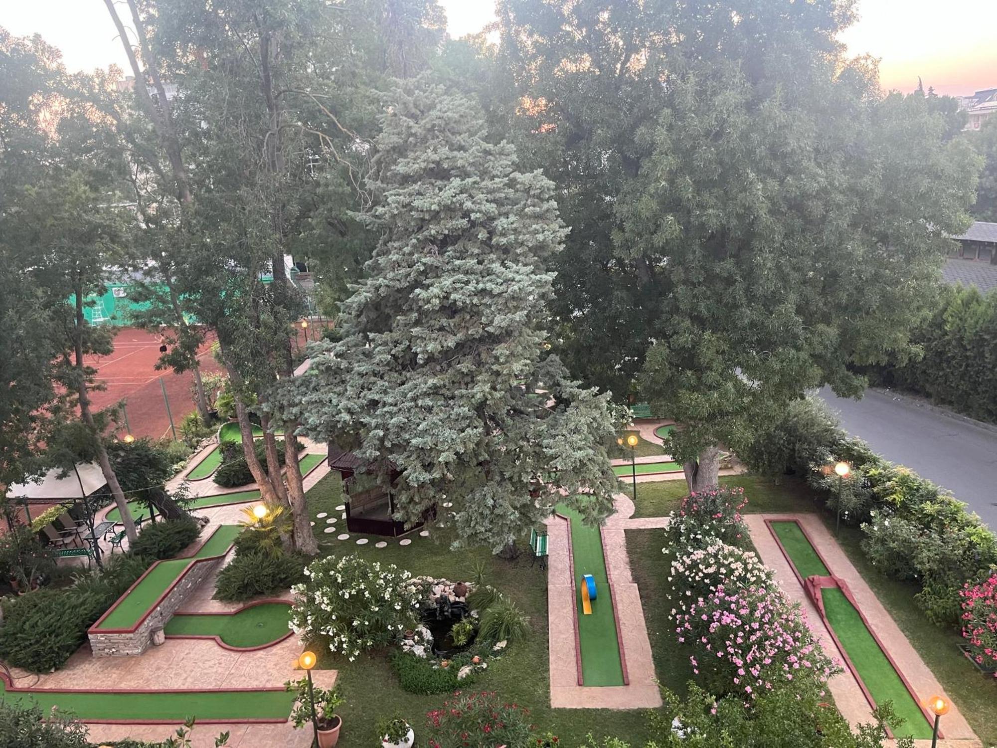 Oleander House And Tennis Club Sunny Beach Ngoại thất bức ảnh