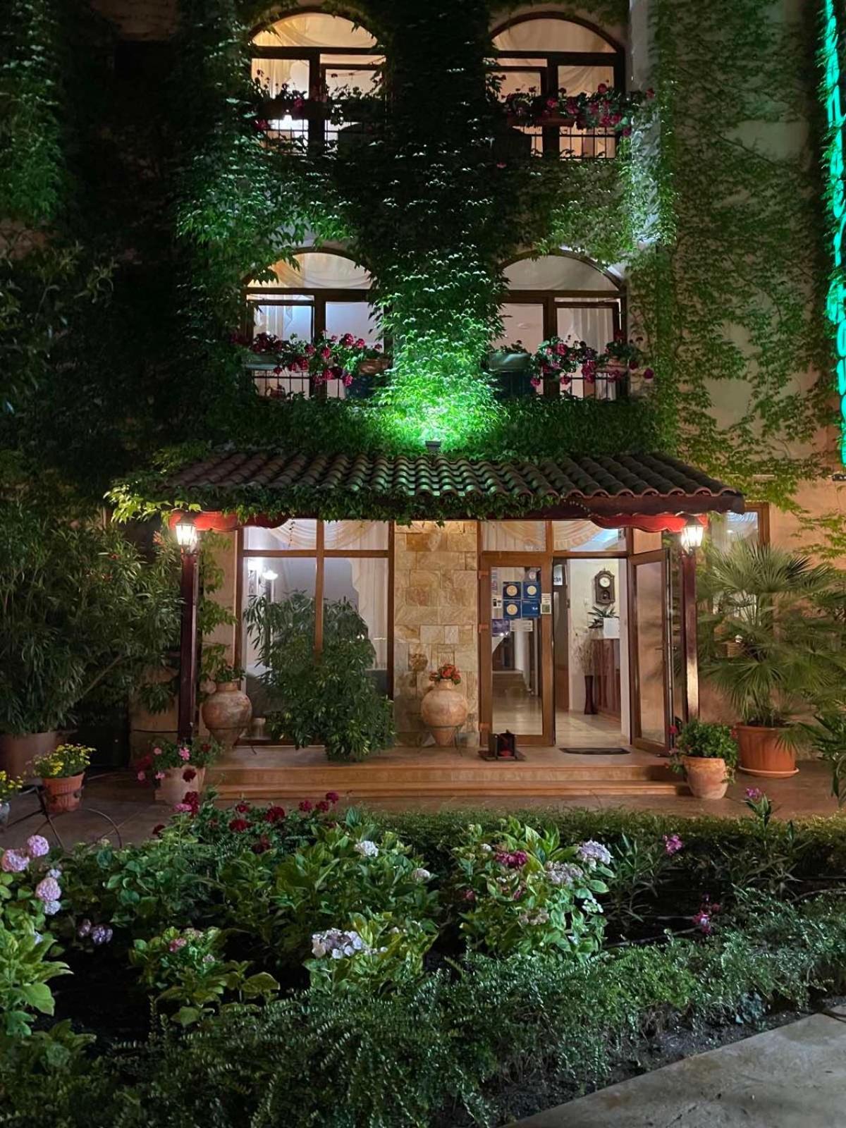 Oleander House And Tennis Club Sunny Beach Ngoại thất bức ảnh