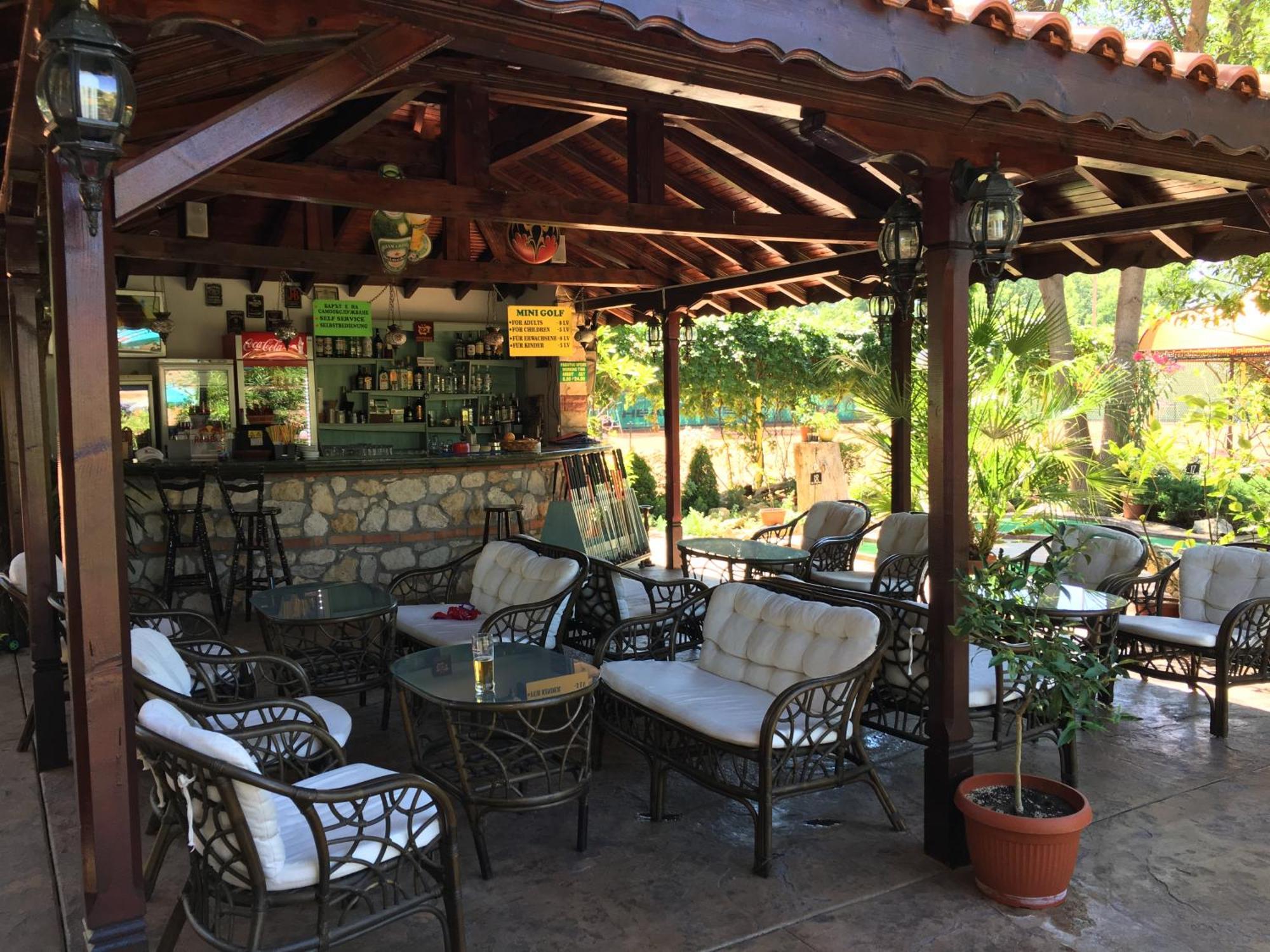 Oleander House And Tennis Club Sunny Beach Ngoại thất bức ảnh