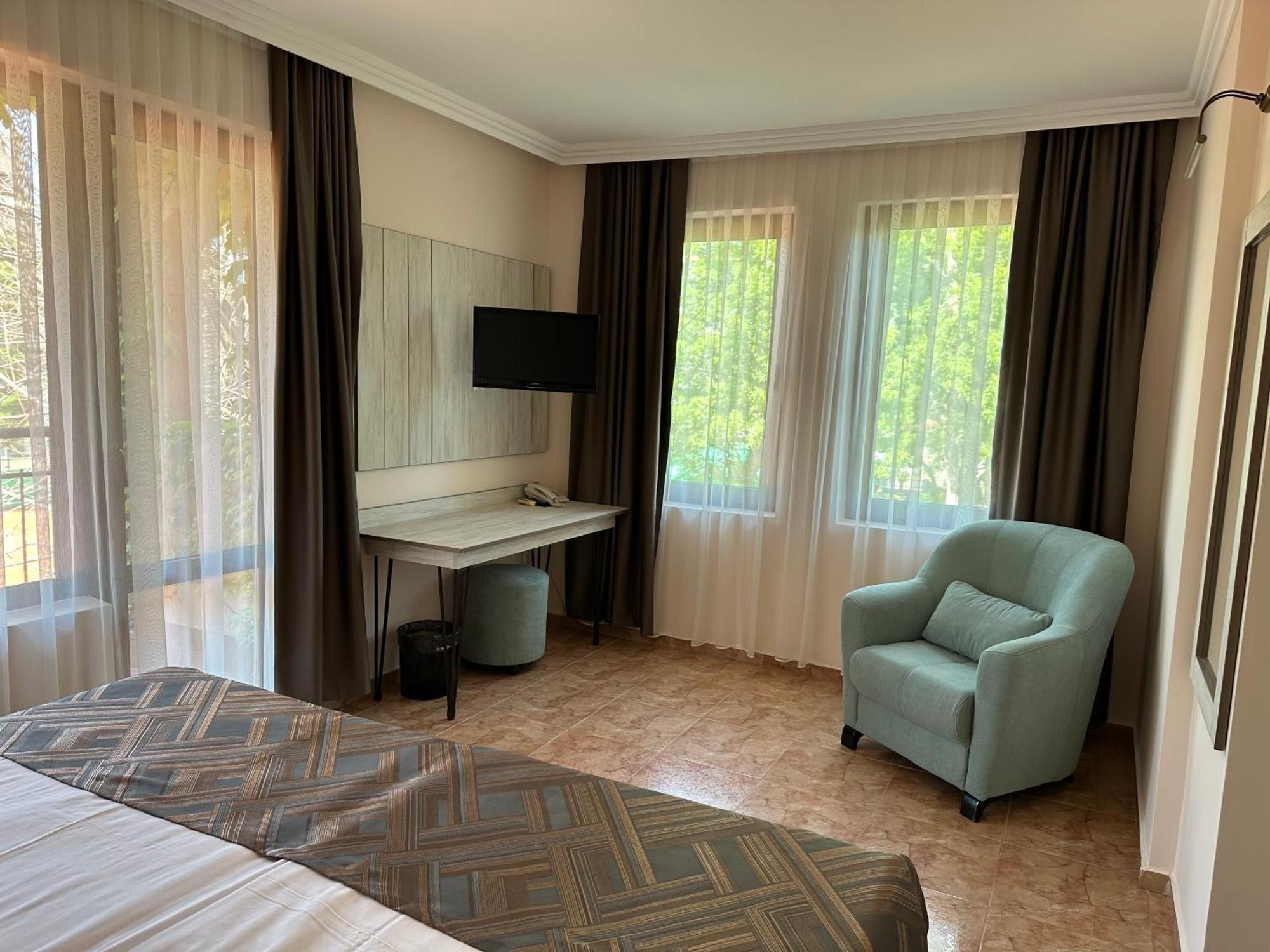 Oleander House And Tennis Club Sunny Beach Ngoại thất bức ảnh