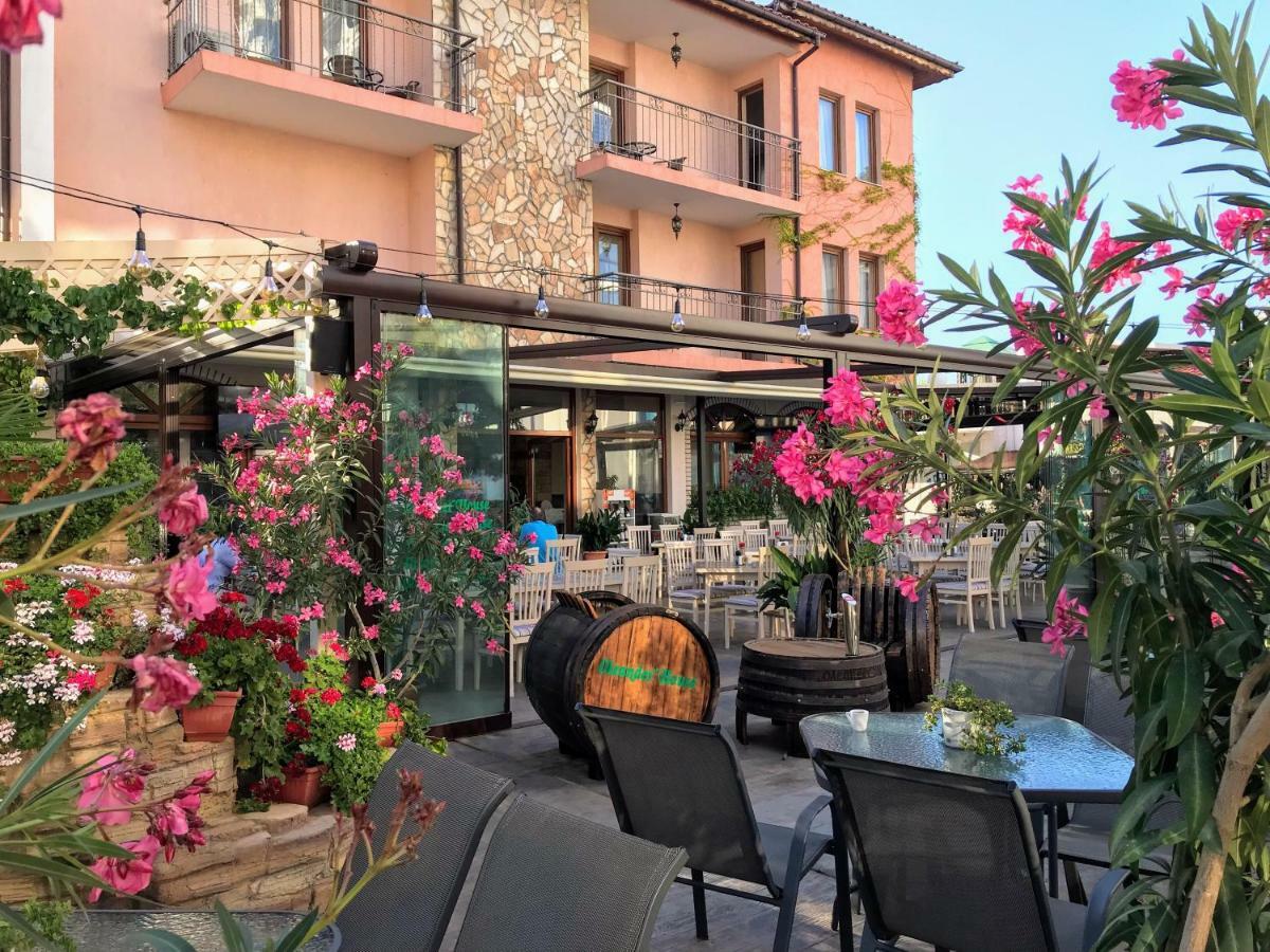 Oleander House And Tennis Club Sunny Beach Ngoại thất bức ảnh